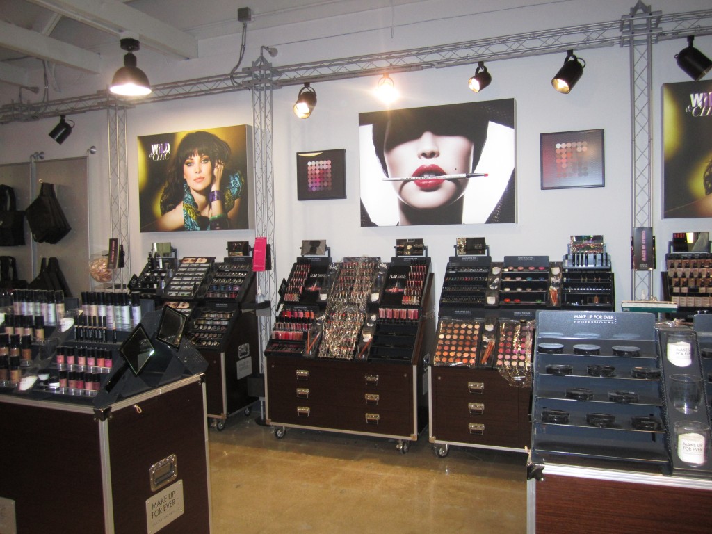 MAKE-UP-FOR-EVER-LA-BOUTIQUE