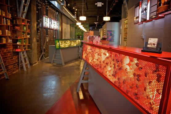 1044718_650850201610505_1753858986_n