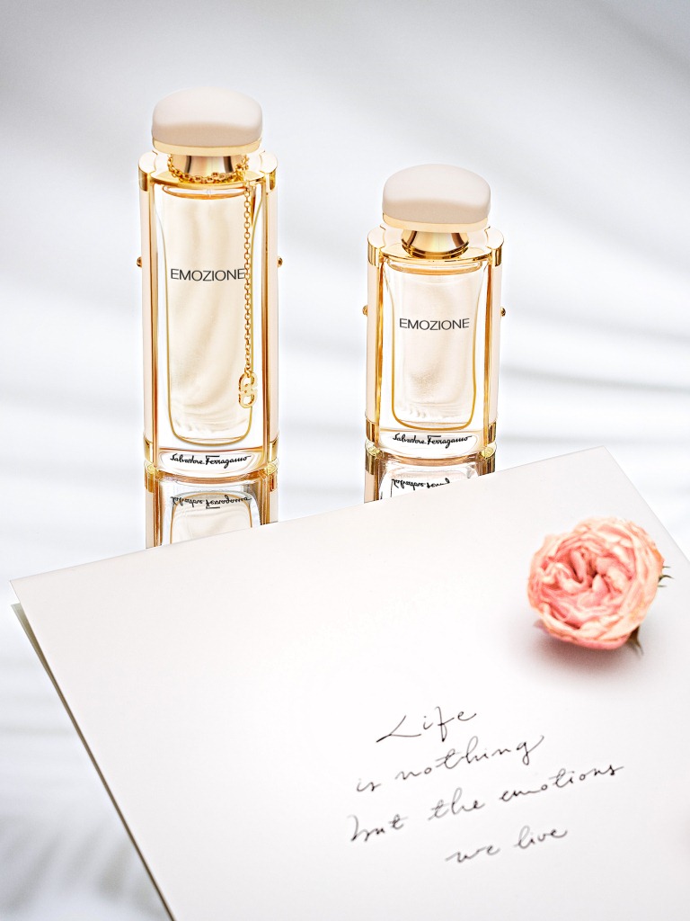 Creative Still Life Image - Emozione (2) low